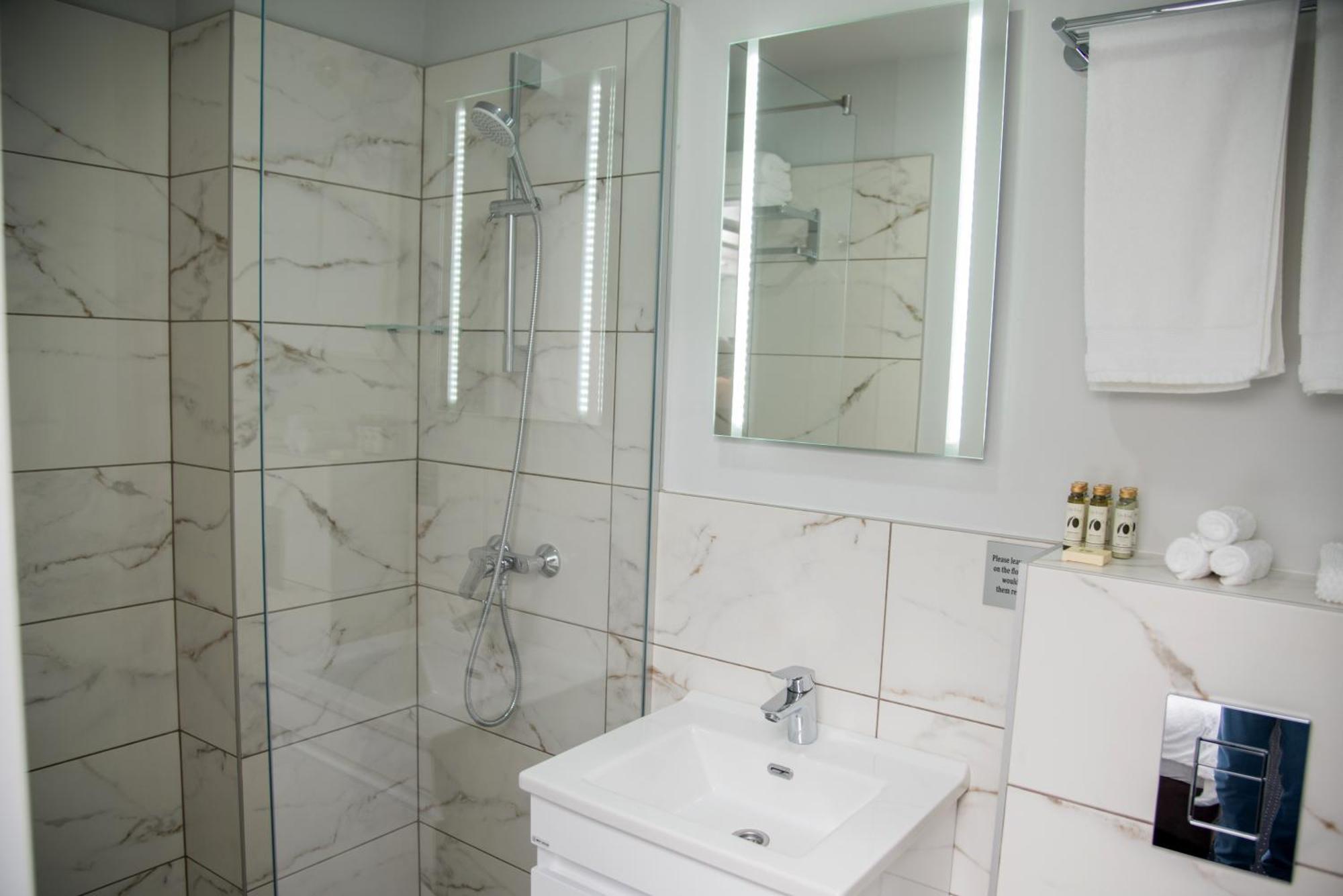 Republic Square Luxury Suites Belgrado Exterior foto