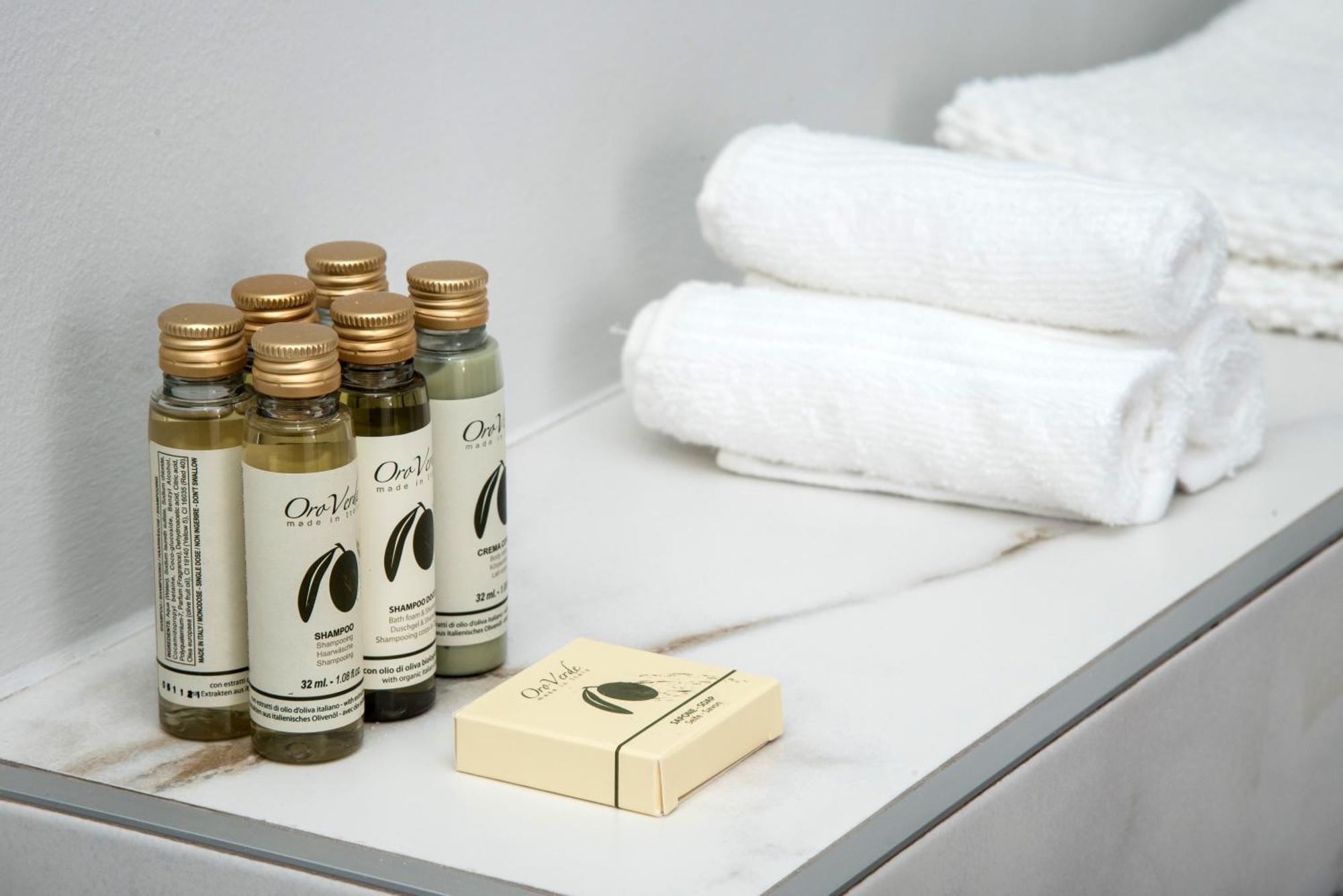 Republic Square Luxury Suites Belgrado Quarto foto