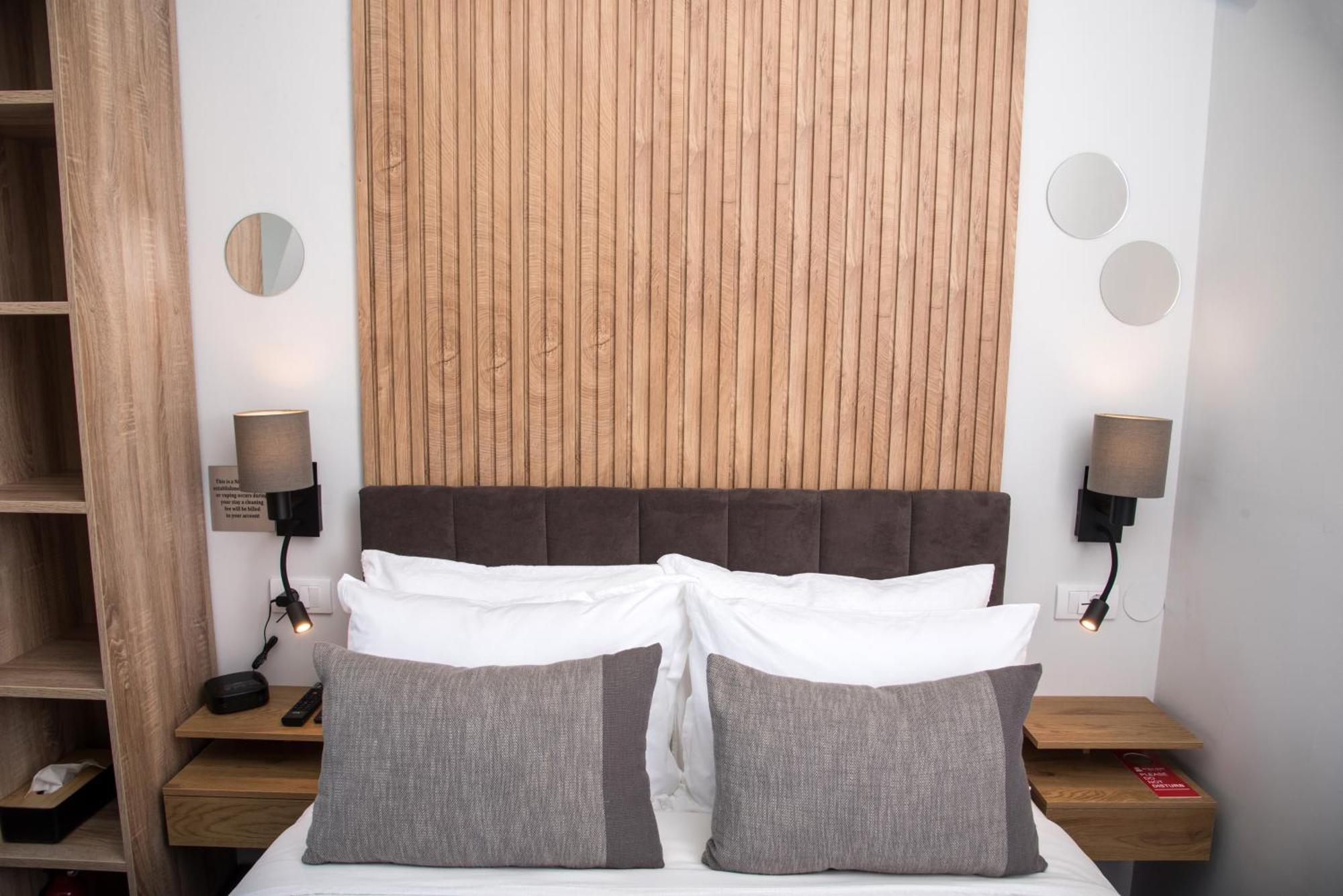 Republic Square Luxury Suites Belgrado Exterior foto